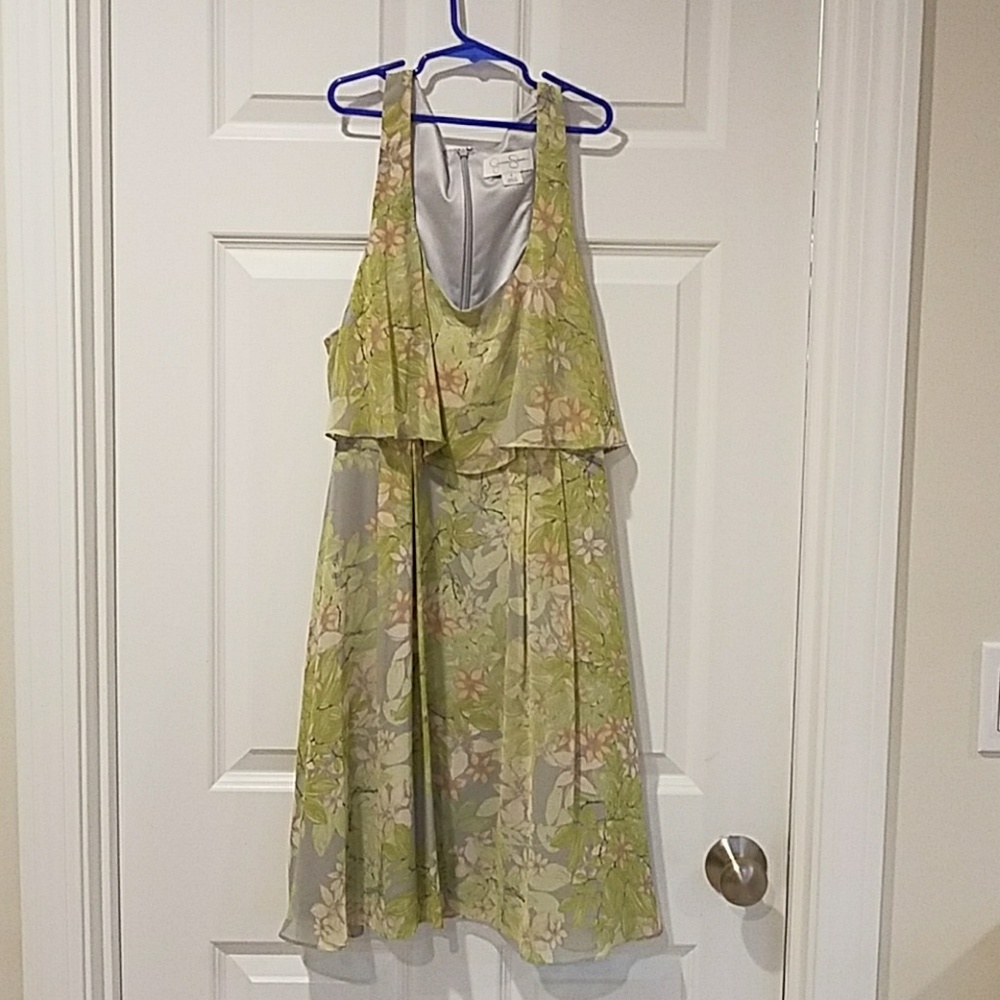 Knee length Jessica Simpson dresa